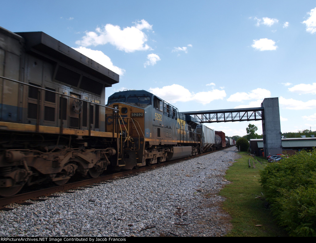 CSX 5252